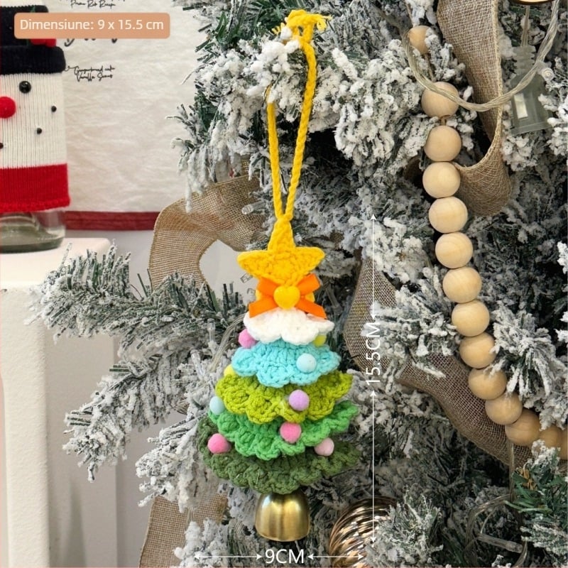 Pandantiv tricotat pentru mașină, în formă de Brad de Crăciun cu clopoțel – Împletire; Model: Brad de Crăciun; Brand: Tengyi youpin; Stil: Crăciun/Pendant
