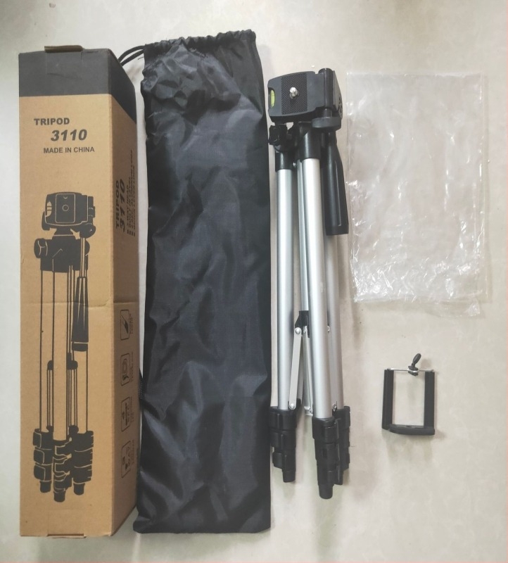 Tripod din aliaj de aluminiu 3110 cu PTZ tridimensional pentru telefon mobil, aparat foto digital și proiector - 4 secțiuni, capacitate de încărcare 3 kg