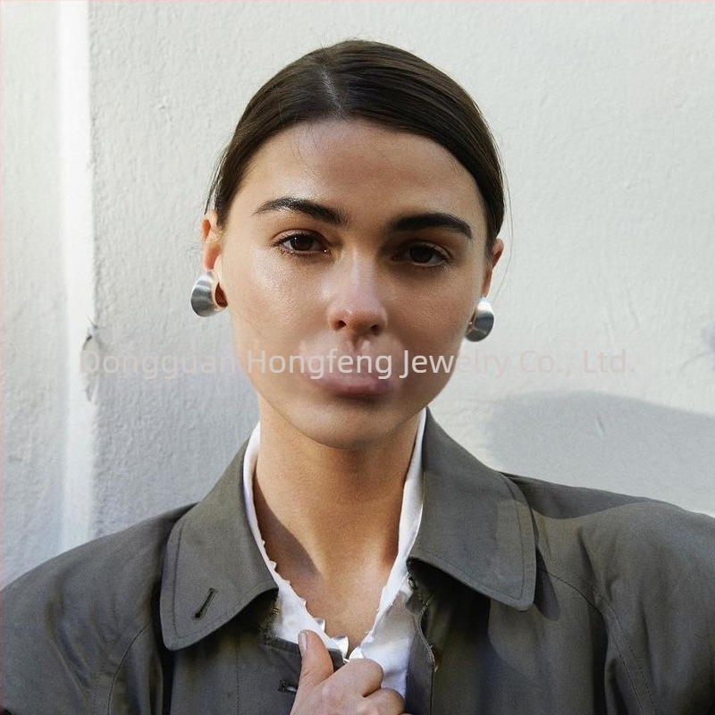 Clips de urechi pentru femei, retro, în formă de inel, design geometric circular, alamă și oțel alb, placare electrolitică