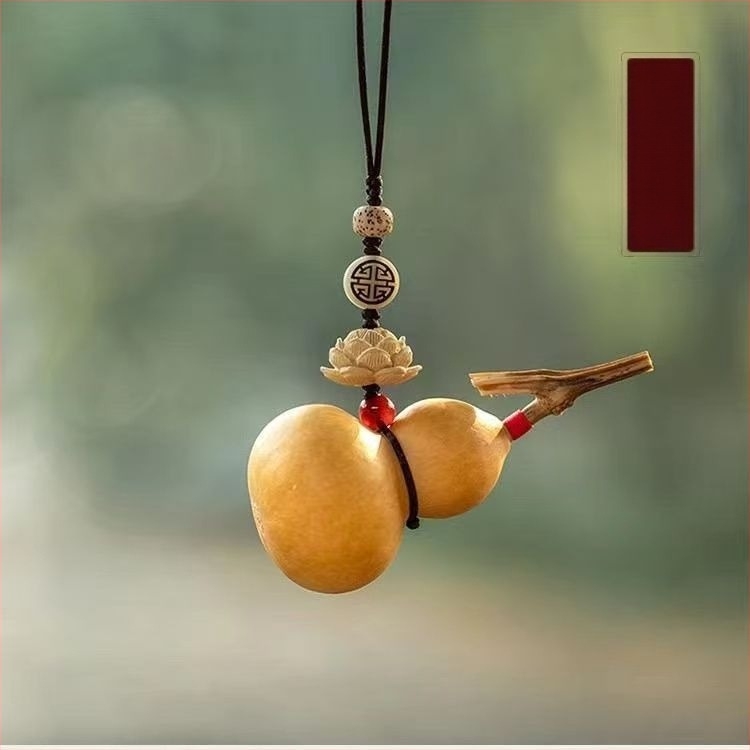 Ornament auto – Fulu Gourd, pandantiv din rășină în stil desen animat pentru aromă, decor pentru oglinda retrovizoare