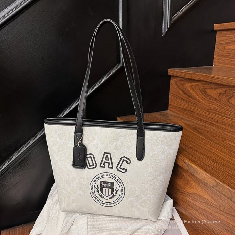 Geantă Tote pentru femei — PU, formă orizontală pătrată, deschidere cu fermoar, căptușeală poliester, buzunare interne: buzunar cu fermoar ascuns, buzunar pentru telefon, buzunar pentru ID