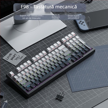 Tastatură mecanică de gaming cu switchuri verzi, peste 98 taste, conectivitate USB-C cablată, iluminare RGB
