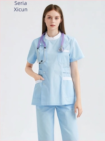 Set uniform medical pentru clinici dentare și de înfrumusețare, top și pantaloni, țesătură respirabilă cu plasă, amestec bumbac-poliester 30–50% / 50–70%, guler rotund, mâneci scurte, unisex