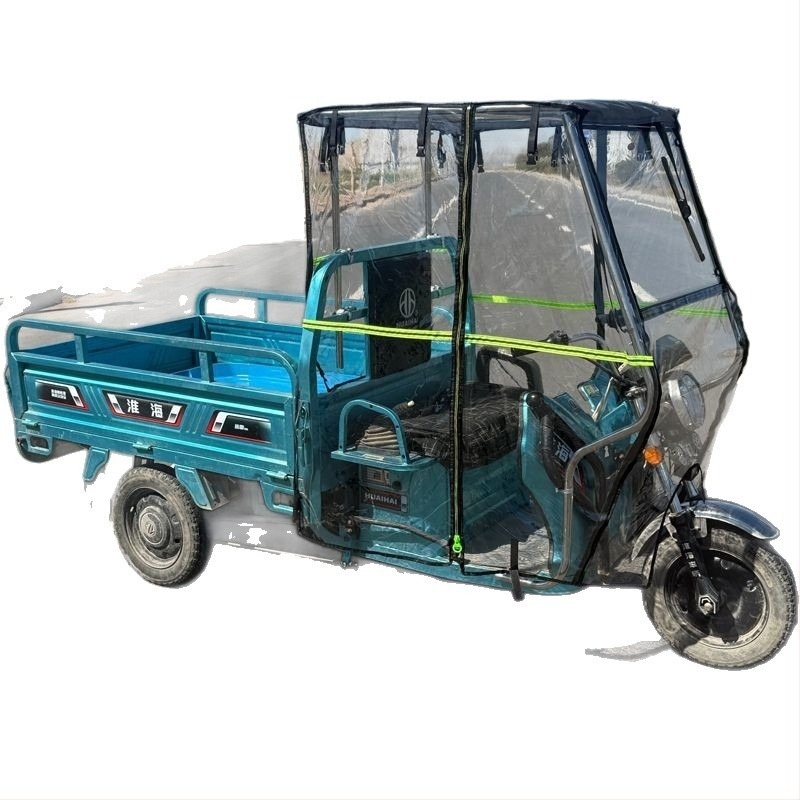 Acoperiș pentru tricicletă electrică cu capac frontal, cortină de ploaie separată și protecție complet închisă împotriva ploii