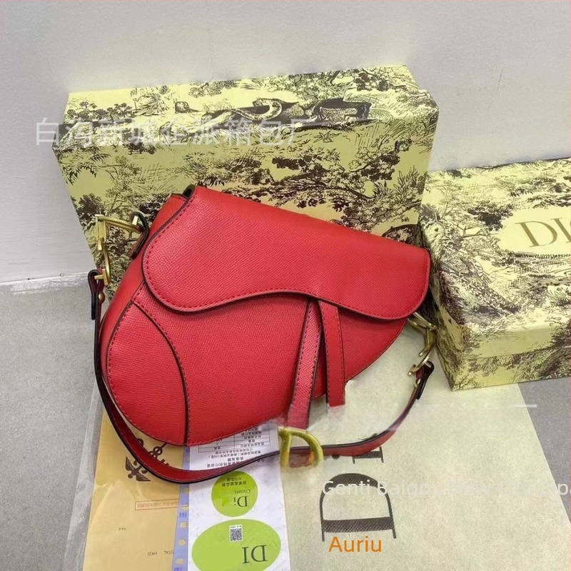 Geantă de umăr casual pentru femei, stil urban Saddle Bag, material PU, închidere cu capac, buzunar interior cu fermoar (Simplitate urbană; PU; Saddle Bag; Închidere cu capac; Buzunar interior cu fermoar)