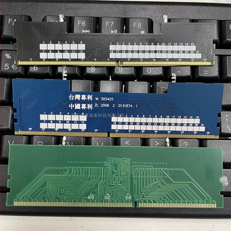 Carte adaptor memorie DDR3 pentru notebook către interfața DDR desktop - Model MCA3617 - OEM