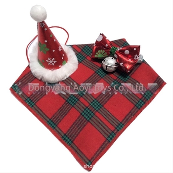 Set de accesorii de Crăciun pentru animale – pălărie de Crăciun pentru pisici și câini, eșarfă triunghiulară, papion, bavă de saliva (Pattern: Plaid; Material: Polyester; Împletire: Twill; Prelucrare: Jacquard; Sezon: Winter)