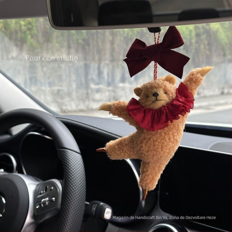 Ornament auto agățat - ursuleț balet din pluș, stil desen animat, decor interior personalizabil