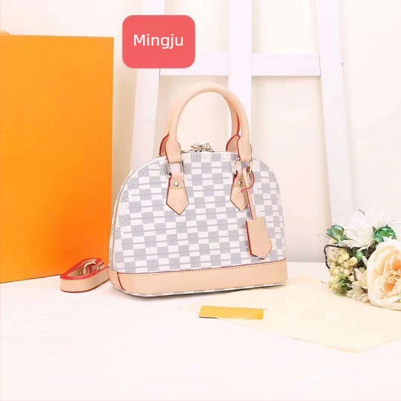 Geantă Shell din PU, închidere cu fermoar, căptușeală poliester, strat intermediar, curea de umăr unică