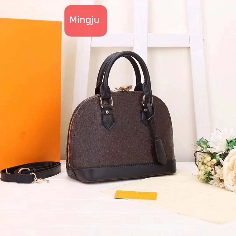 Geantă Shell din PU, închidere cu fermoar, căptușeală poliester, strat intermediar, curea de umăr unică