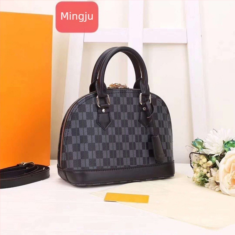 Geantă Shell din PU, închidere cu fermoar, căptușeală poliester, strat intermediar, curea de umăr unică