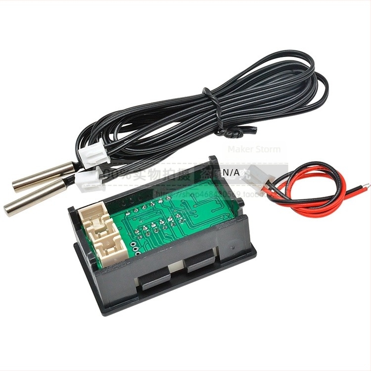 Termometru auto cu senzori duali interni/externi, display de 4 caractere, alimentare 12-24V, interval de temperatură -55 la 120 °C