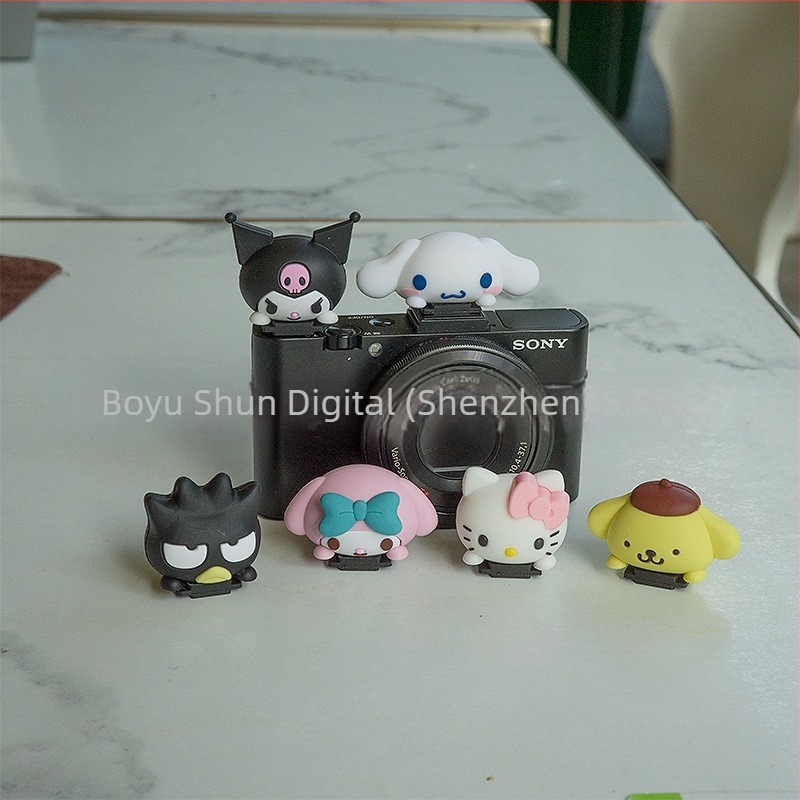 Capac pentru soclul de blitz cu design Sanrio pentru camere DSLR/SLR
