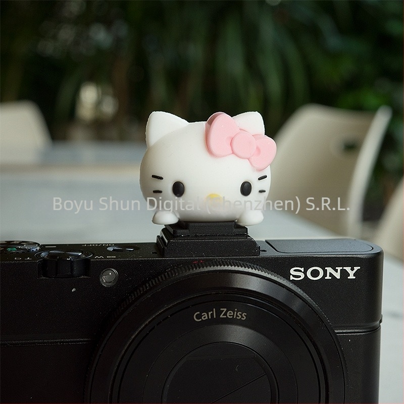 Capac pentru soclul de blitz cu design Sanrio pentru camere DSLR/SLR