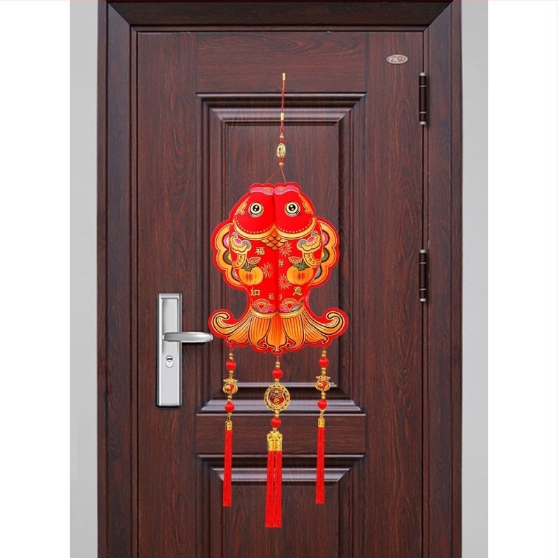 Pandantiv binecuvântare pentru ușă – decor de Anul Nou pentru living (Material: flanelă; Proces de vopsire; Stil: desen animat, șnur halter; Lansare: iarna 2024; Anul Calului)