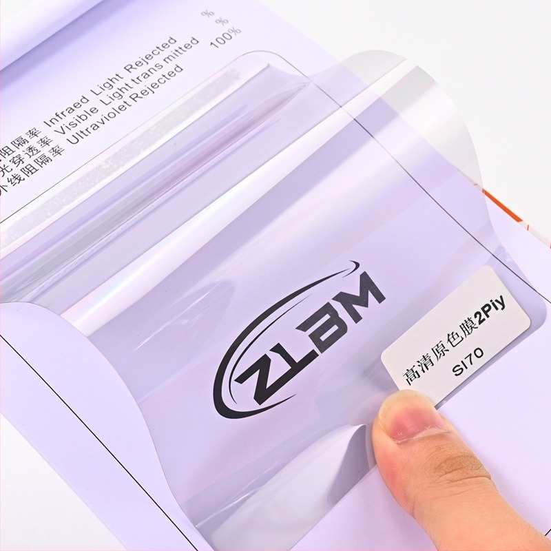 Film pentru geamuri auto, PET film izolant termic, transmisie a luminii 5–80%, izolație 40–90%, protecție UV 60–99%, grosime 2 mil