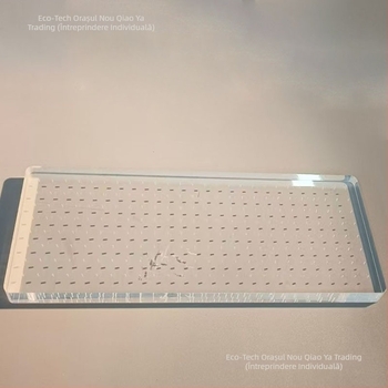 Panou perforat din acrilic cu suport din aliaj de titan pentru cercei, studuri pentru buze și inele ombilicale, display transparent pe masă, primăvară 2025