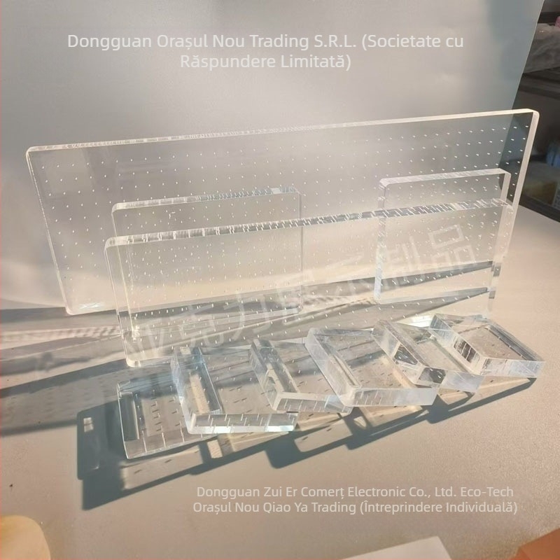 Panou perforat din acrilic cu suport din aliaj de titan pentru cercei, studuri pentru buze și inele ombilicale, display transparent pe masă, primăvară 2025