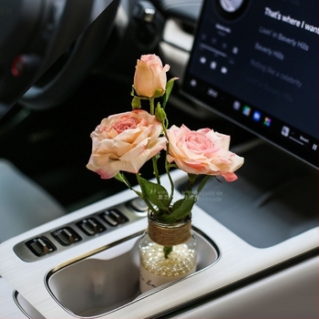 Buchet de trandafiri din mătase pentru interiorul mașinii – vază florală cu design relief, potrivit pentru nunți, decor de casă și recuzită pentru fotografii