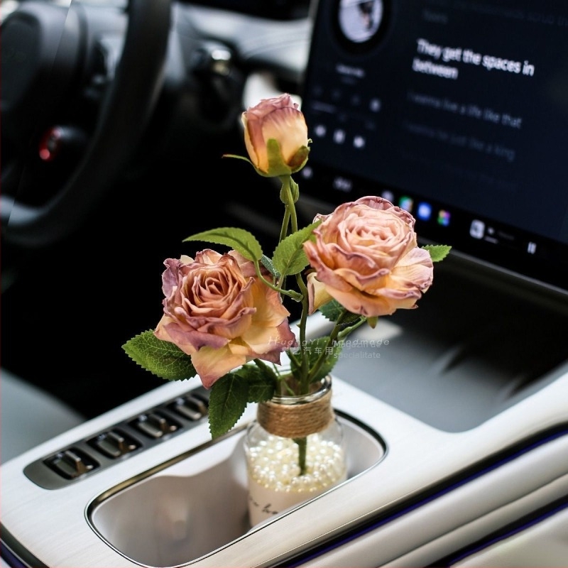 Buchet de trandafiri din mătase pentru interiorul mașinii – vază florală cu design relief, potrivit pentru nunți, decor de casă și recuzită pentru fotografii