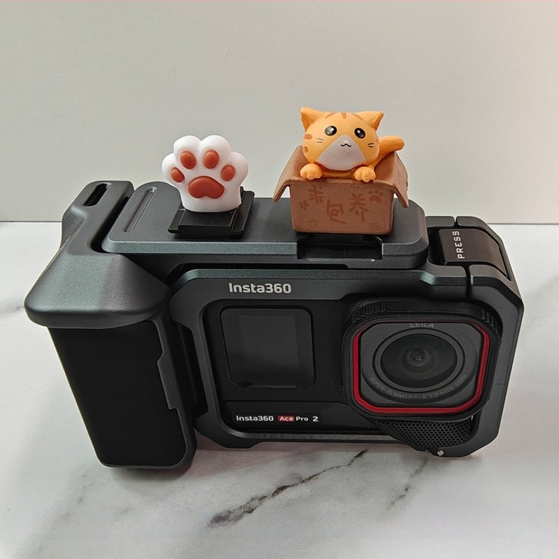 Capac hot shoe Insta360/Ace Pro2 – compatibil universal; PVC moale; sarcină până la 2 kg; greutate 30 g