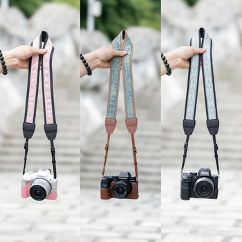 Bretea de aparat foto pentru camere fără oglindă, cu design dantelat; compatibilă cu Canon R50, Sony ZV-E10, Fuji XT50 și Nikon Z30; personalizabilă în funcție de mostră.