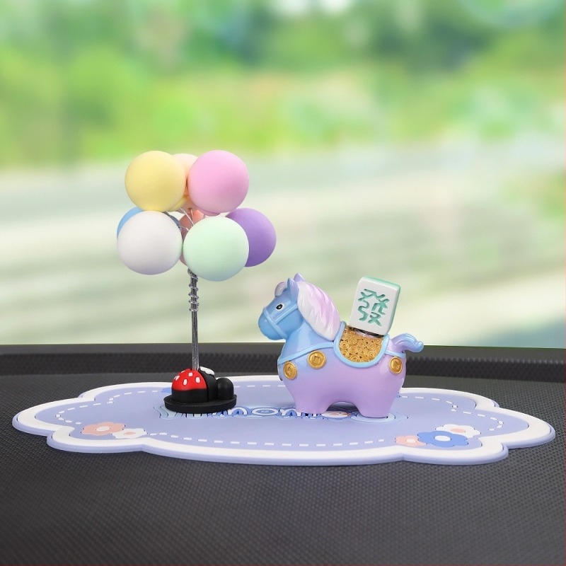 Ornament auto Little Pony Fufu – balon decor pentru bord, rășină modernă (Material: Rășină; Stil: Modern; Brand: Quang viet; Funcție: Decorare; Cod: 001)