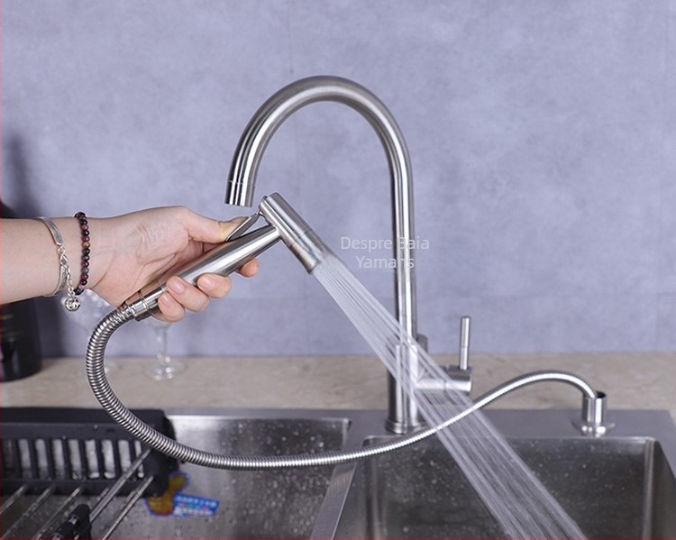 Set de duș pentru chiuveta de bucătărie din oțel inoxidabil 304, cap de spray retractabil, presiune nominală 1,6 MPa, interval de temperatură 0–90°C