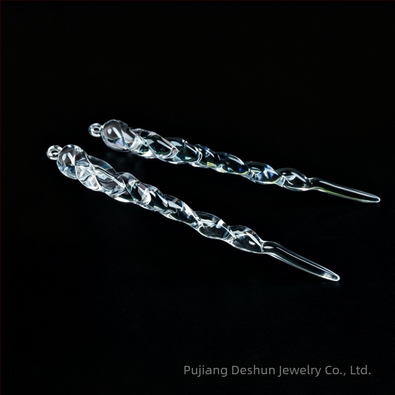 Pandantiv: fulg de zăpadă din plastic, turnare prin injecție, primăvara 2025, stil natură