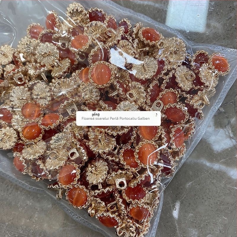 Buton metalic cu floarea-soarelui, finisaj perlat pentru cămăși feminine și cardiganuri din lână (accente decorative ochi de pisică)