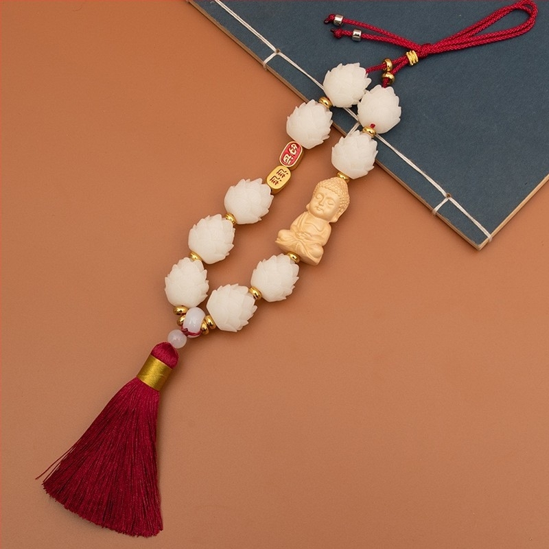 Pandantiv decorativ auto Bodhi lotus, stil tradițional chinezesc; material rășină; brand Copper hair; decor interior