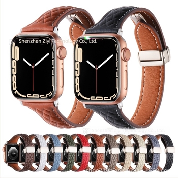 Brățară din piele naturală cu model diamantat pentru Apple Watch Series 8/9, închidere magnetică, interfață 22 mm