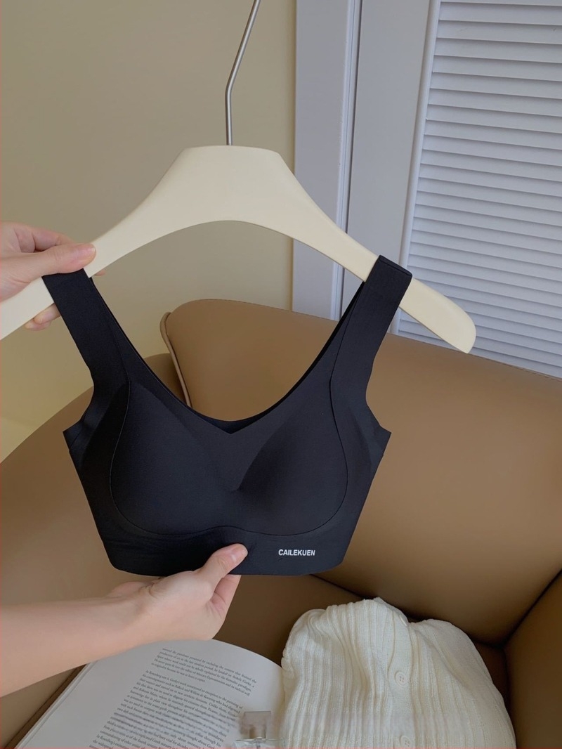 Sutien cu push-up, respirabil, susținere moale, bretele fixe duble, cupe 3/4 din burete, material nylon