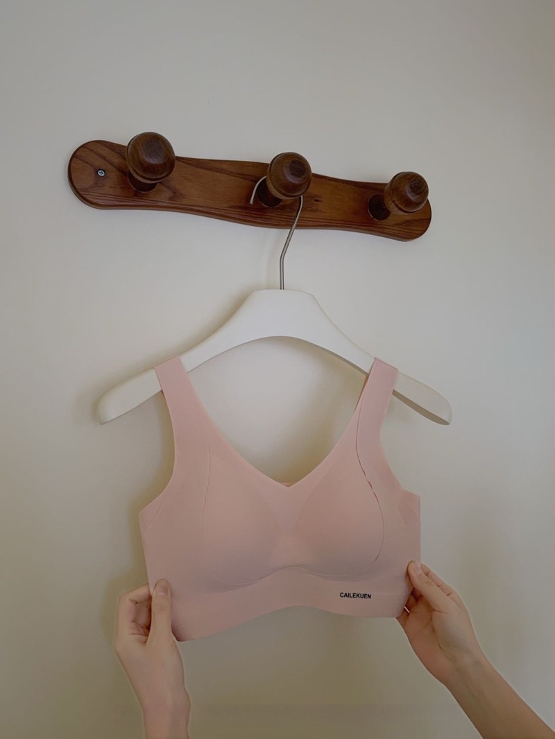 Sutien cu push-up, respirabil, susținere moale, bretele fixe duble, cupe 3/4 din burete, material nylon