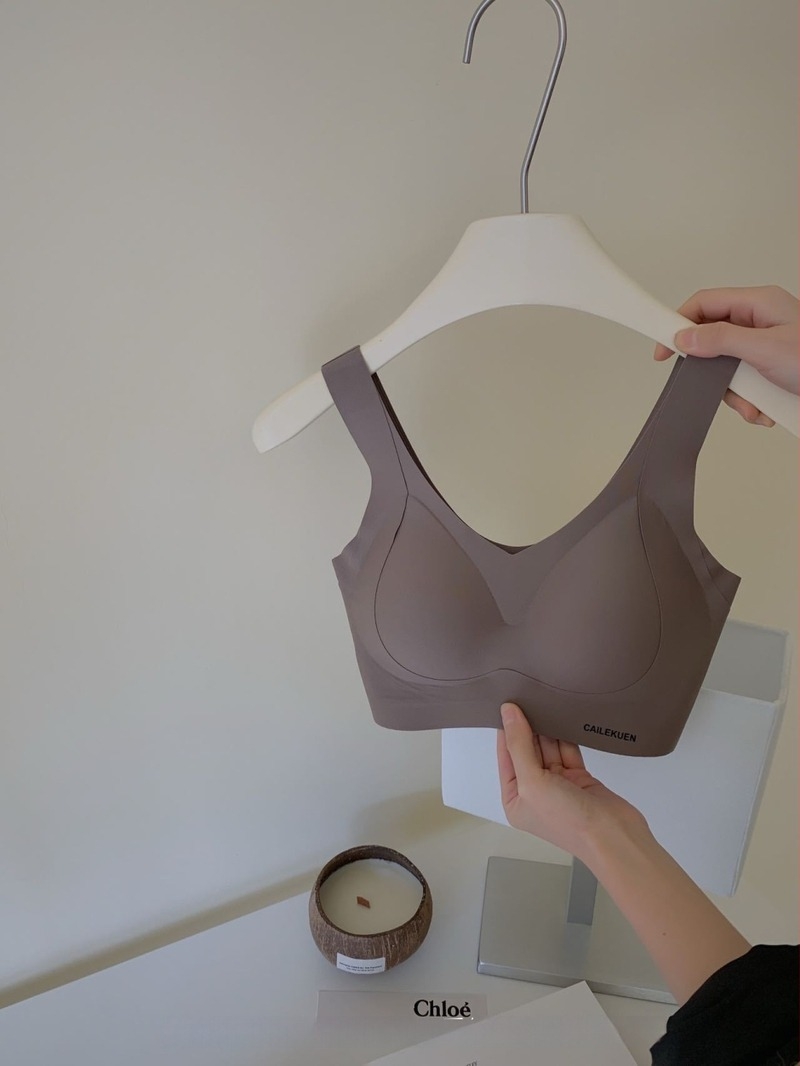 Sutien cu push-up, respirabil, susținere moale, bretele fixe duble, cupe 3/4 din burete, material nylon