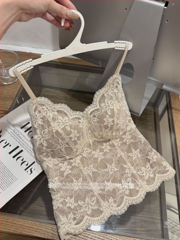 Xingmi 6099 Sutien-camisolă din dantelă, lung, cupe căptușite, decolteu adânc în V, 3/4 cupe, bretele fixe duble