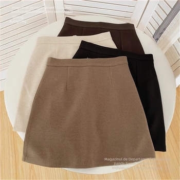 Fustă cu siluetă pe șolduri, model solid, țesătură de spandex, elasticitate, toamnă 2025