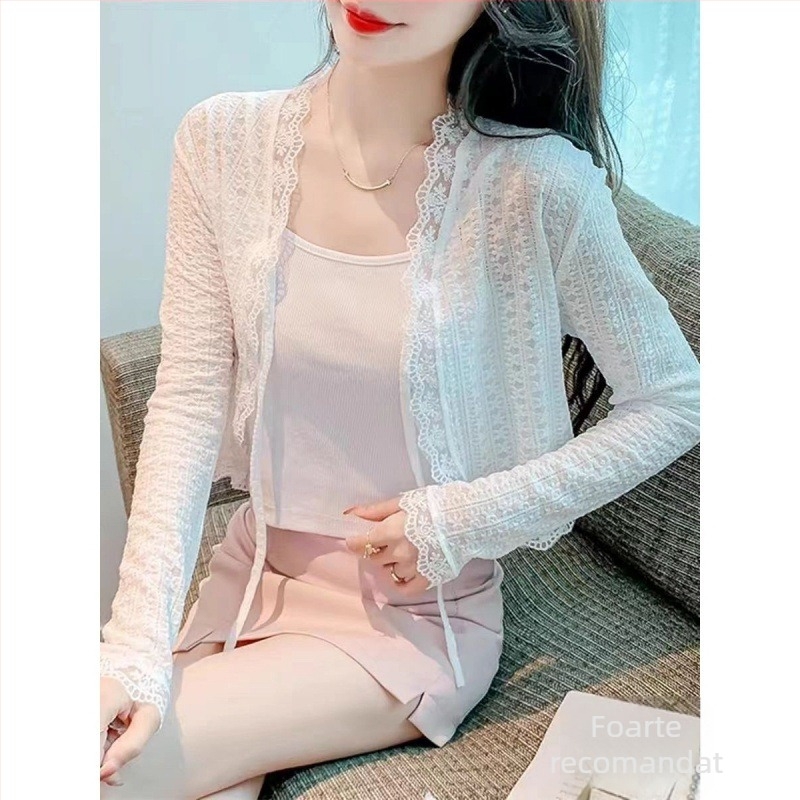 Cardigan scurt din viscose, în stil coreean, cu mâneci în formă de frunză de lotus și textură 3D.