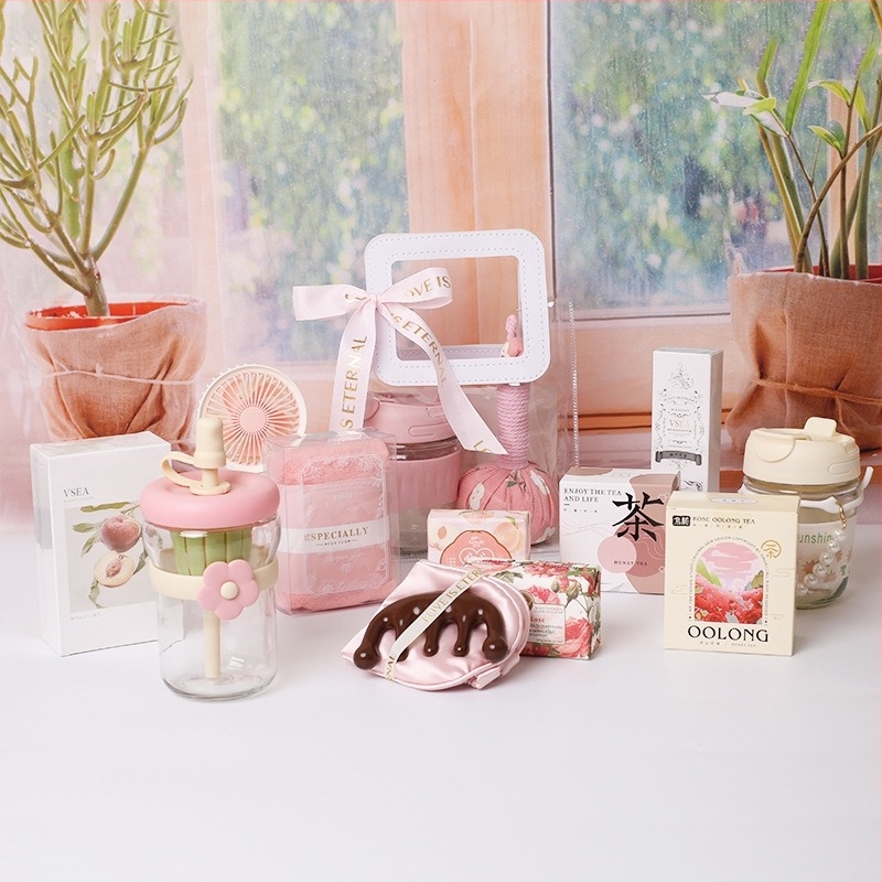 Set suvenir corporativ cu logo | Material metalic • Stil modern minimalist • IP: Nide impression