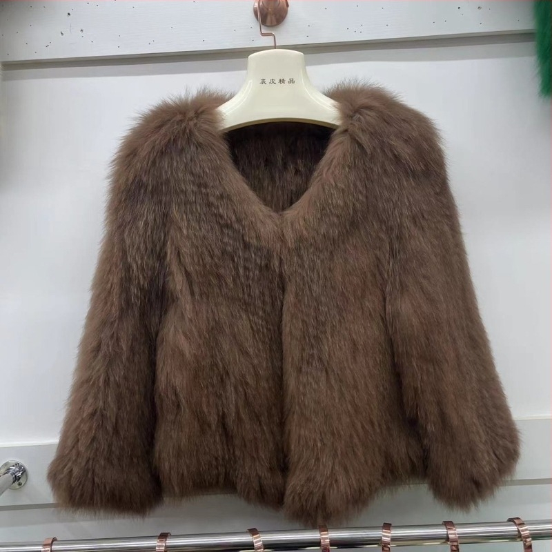 Palton scurt din blană de vulpe, cu două straturi, croială Slim-Fit, decolteu în V