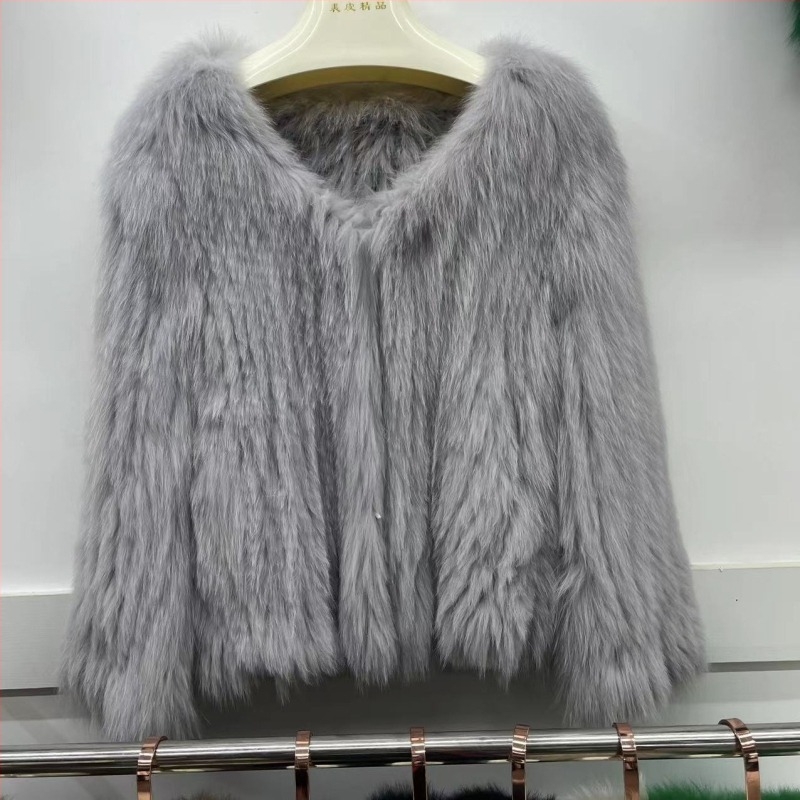 Palton scurt din blană de vulpe, cu două straturi, croială Slim-Fit, decolteu în V