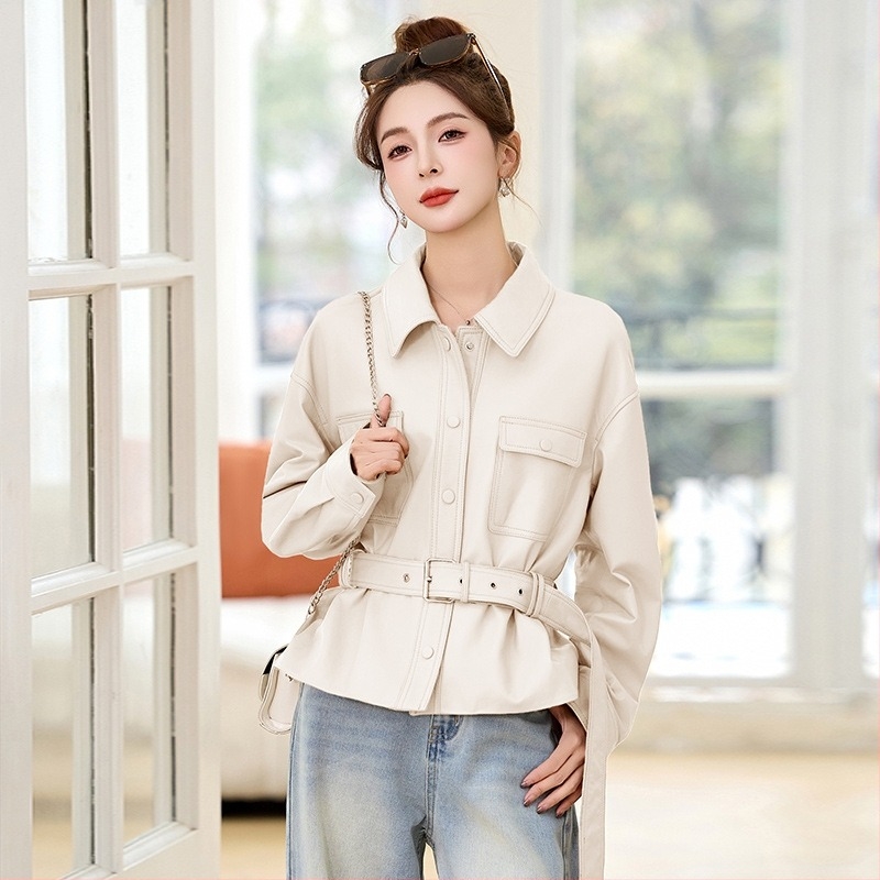 Palton PU cu model 3D, croială în formă de A, guler polo, primăvara 2025