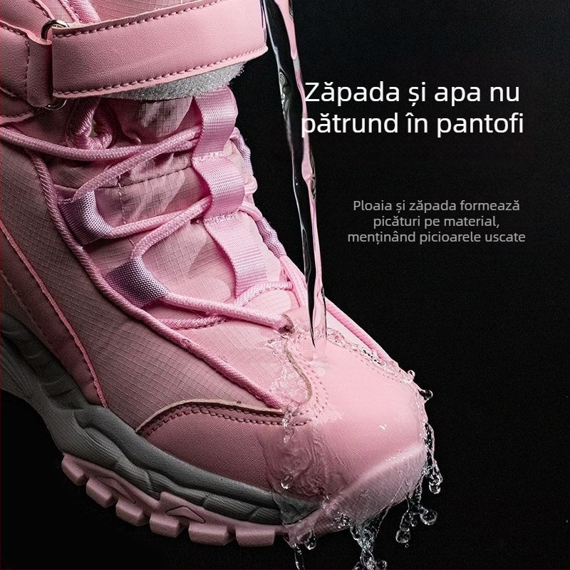 Ghete joase de iarnă pentru copii (unisex) – partea superioară din textil, căptușeală din blană, talpă antiderapantă, pentru 7–16 ani.