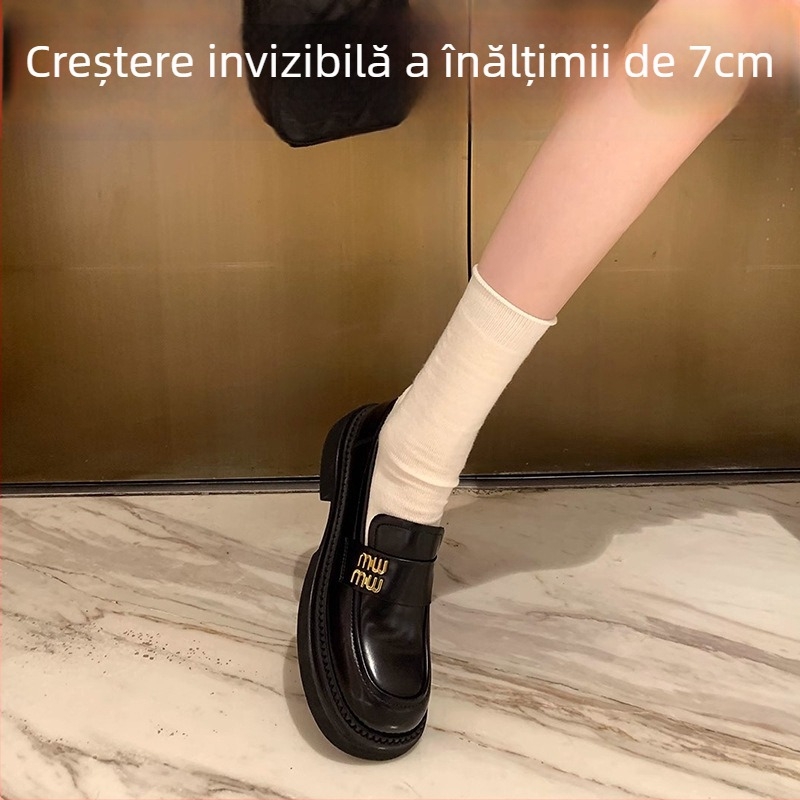 Loafers stil coreean, fără șireturi, cu creștere în înălțime, vârf rotund, partea superioară din piele de tip second layer, talpă din cauciuc