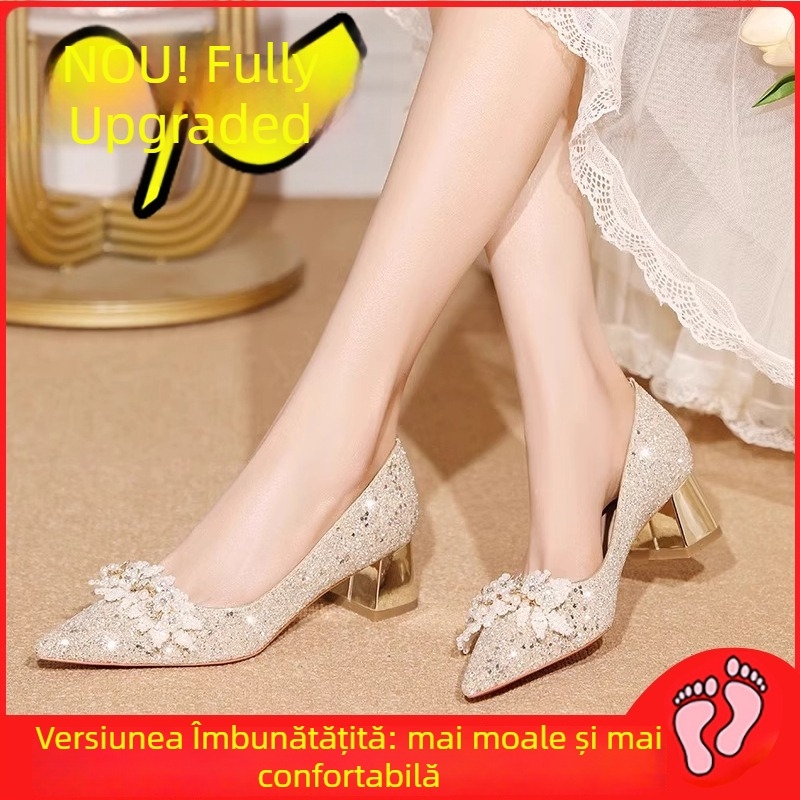 Pantofi flats cu paiete, închidere în față, toc pisică sub 3 cm, talpă din cauciuc, partea superioară din material paiete, branșare microfibră