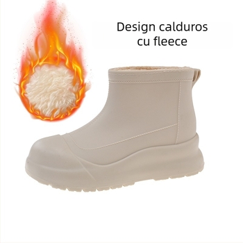 Cizme de ploaie pentru femei din PVC - gambă joasă, construcție îngroșată, toc mic de 1–3 cm, model monocrom