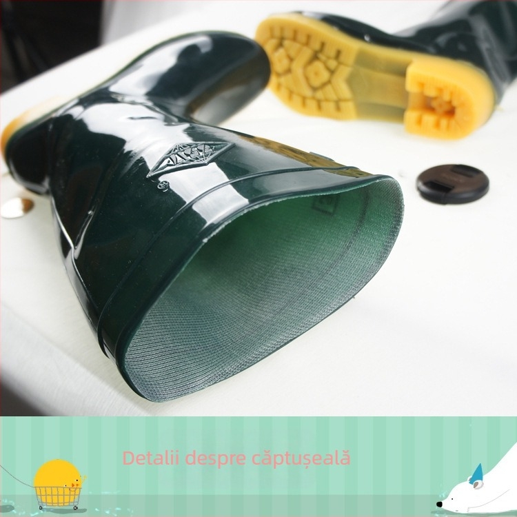 Cizme de ploaie pentru femei, din PVC, înălțime medie a tibiei, talpă întărită, toc mic 1-3 cm, model monocrom.