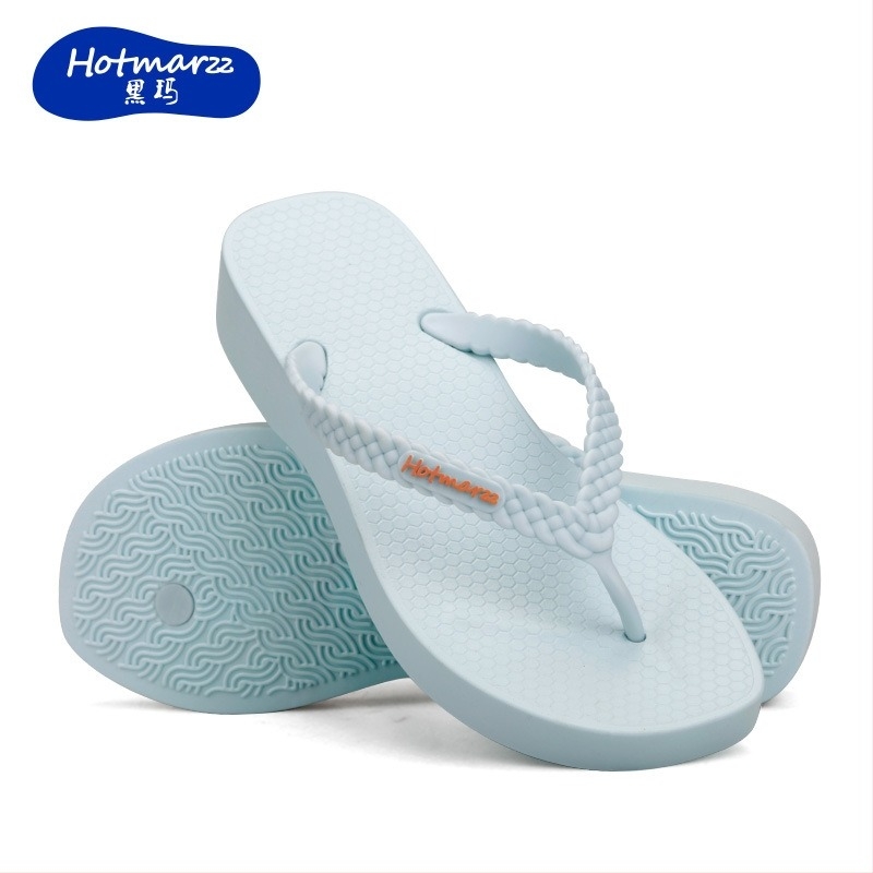 Hotmarzz șlapi wedges cu talpă antiderapantă, partea superioară PVC, formă deget în model herringbone, cod produs H.m.7140, vară 2025