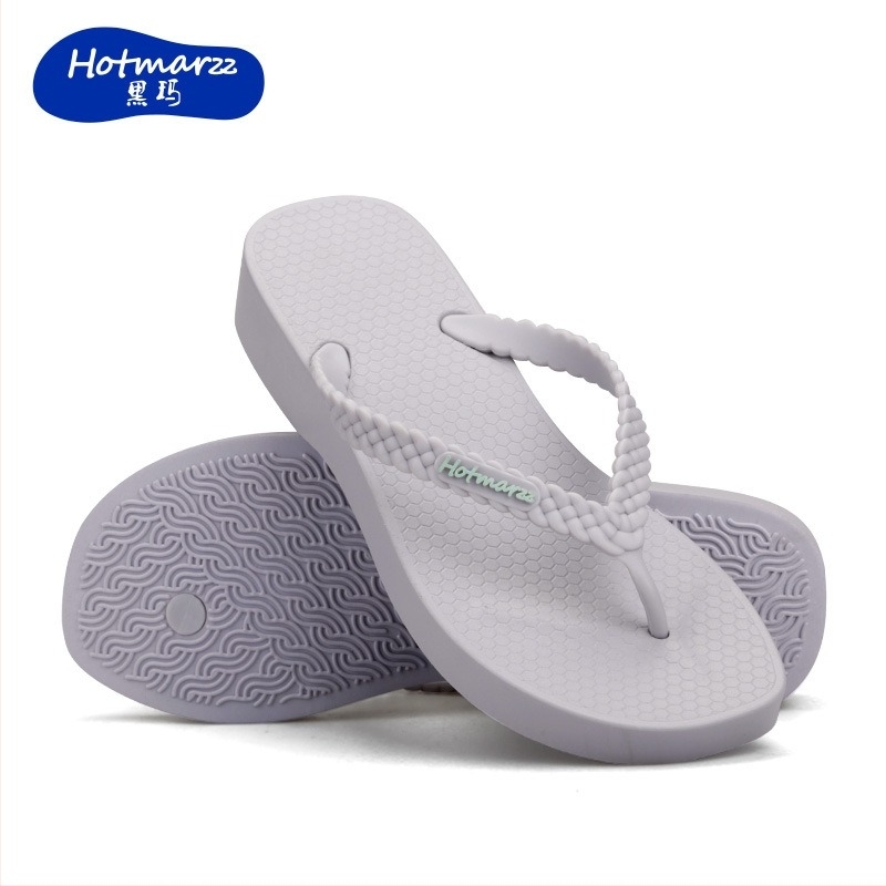 Hotmarzz șlapi wedges cu talpă antiderapantă, partea superioară PVC, formă deget în model herringbone, cod produs H.m.7140, vară 2025