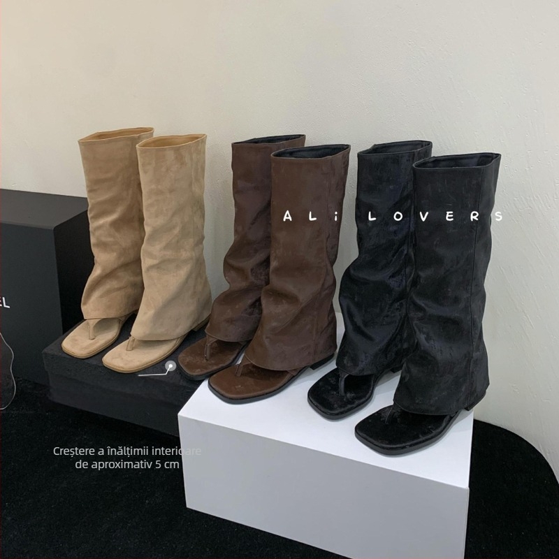 Sandale din velur, stil urban (Material superior: Velur; Categorie: Sandale; Stil: Urban; Sezon: Vară 2025)